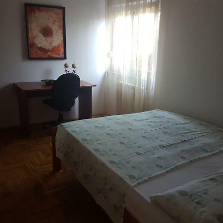 Alda Apartment พูลา ภายนอก รูปภาพ